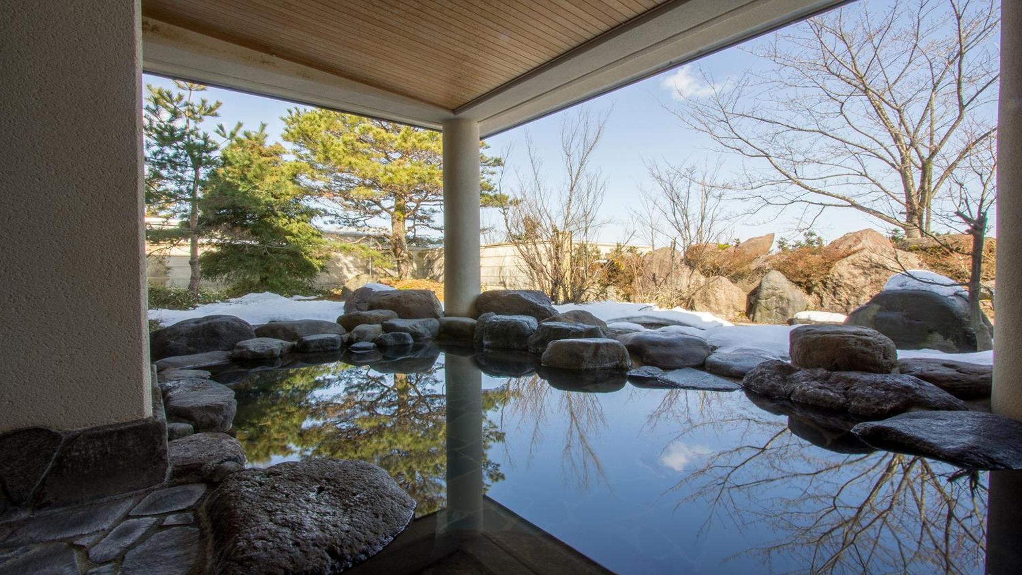 נאנטו Satoyama Auberge & Hot Spring Wellness Spa Sakuragaike Kurgarden מראה חיצוני תמונה